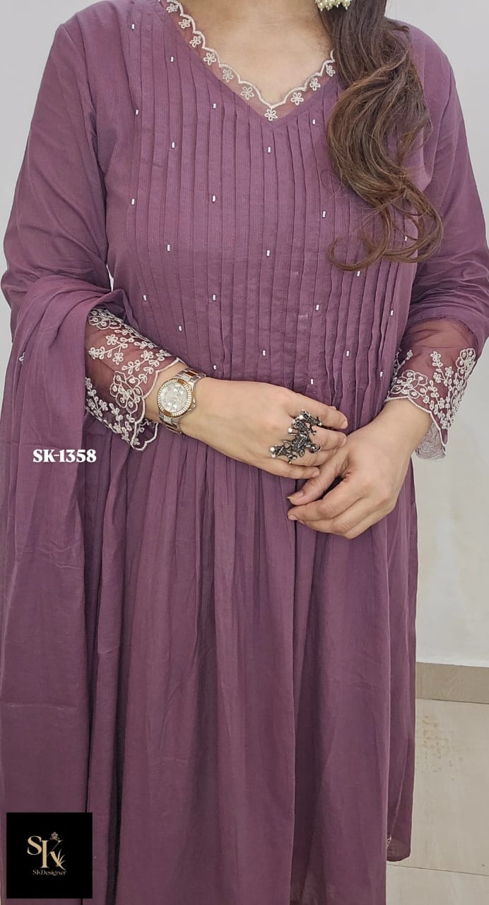 ELEGANT PEARL DETAIL COTTON SET
