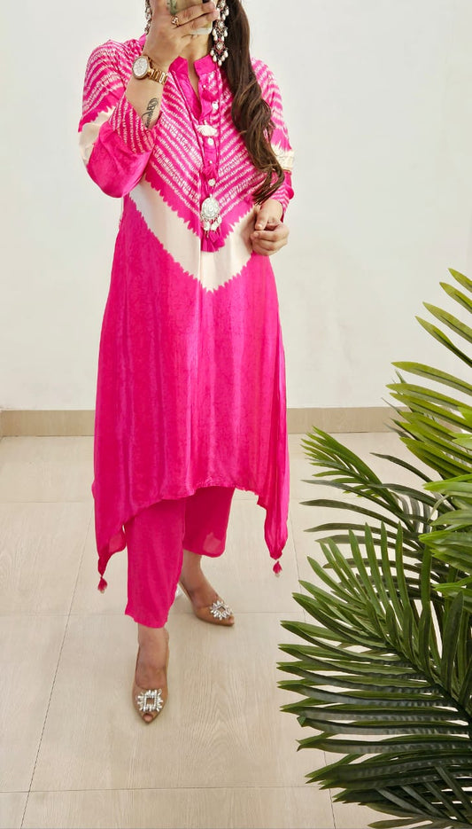 Shibori Charm – Pure Gajji Silk C-Cut Kurta Set (Pink)