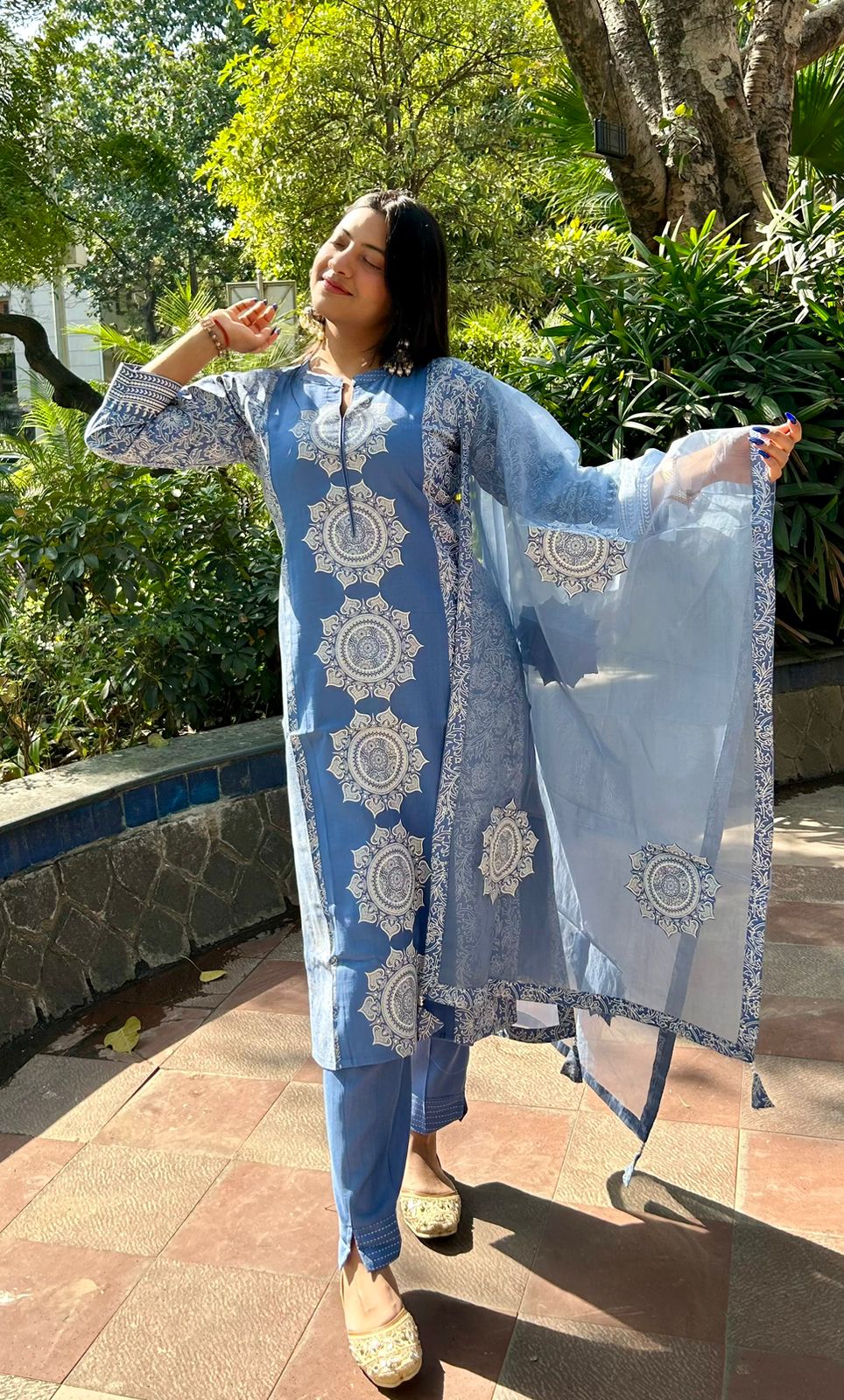 Summer Grace Patchwork Kurta Set (Blue)