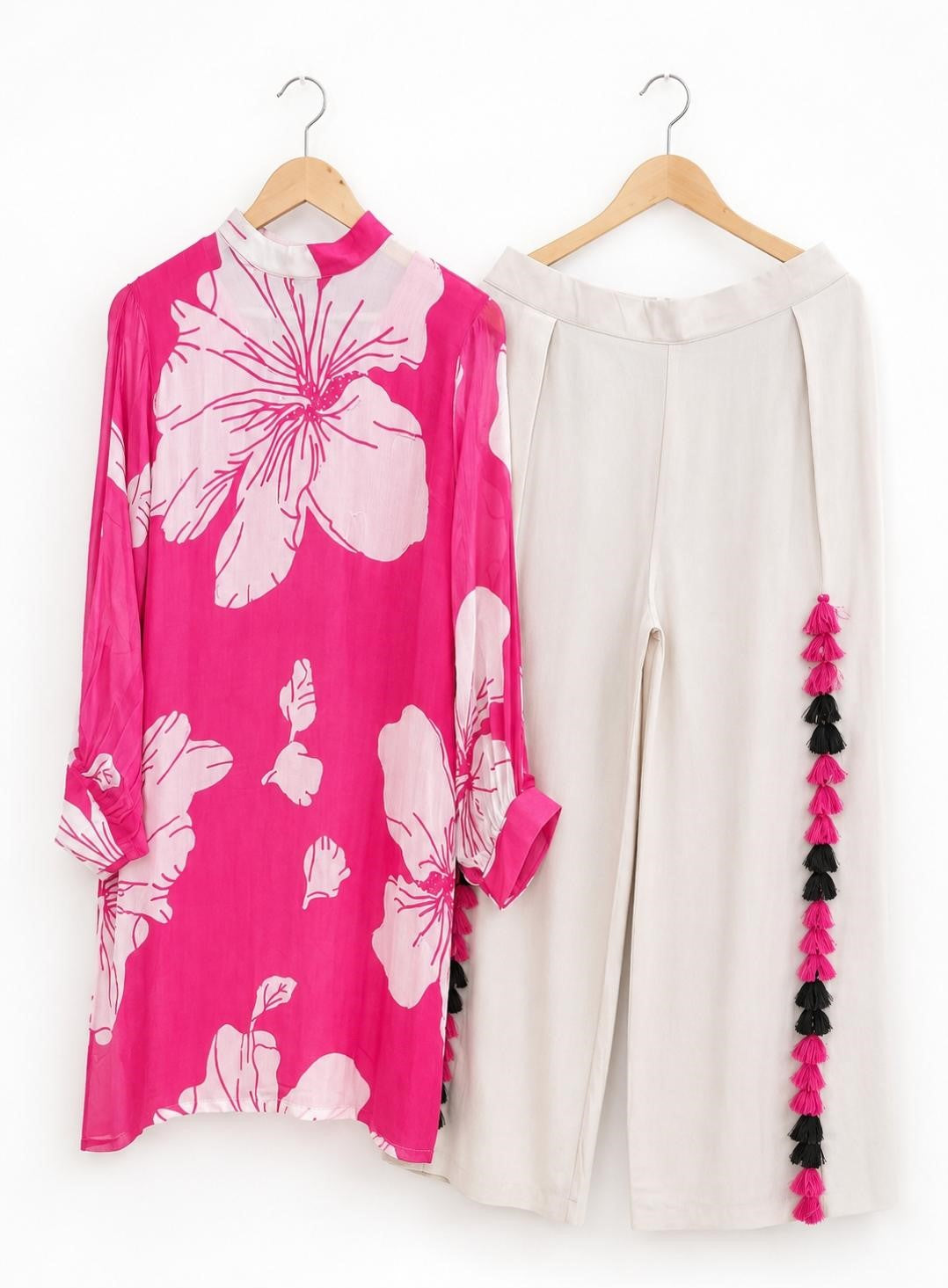 Noor Chinnon Luxe Kurta Set